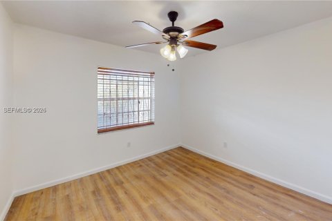 Снять в аренду кондоминиум в Майами, Флорида 2 спальни, 72м2, № 2065212 - фото 9