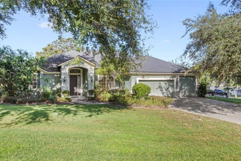 House in Clermont, Florida 3 bedrooms, 190.45 sq.m. № 1886066 - photo 2