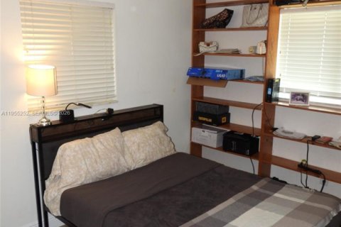 Купить виллу или дом в Санрайз, Флорида 4 спальни, № 2023675 - фото 10