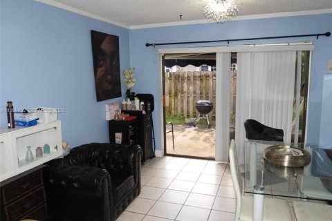 Купить виллу или дом в Санрайз, Флорида 4 спальни, № 2023675 - фото 5