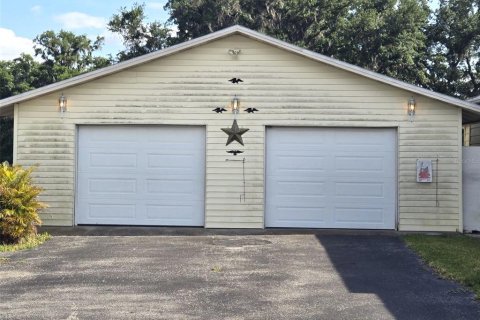 House in Plant City, Florida 3 bedrooms, 126.72 sq.m. № 2313057 - photo 4