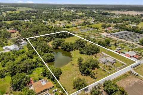 House in Plant City, Florida 3 bedrooms, 126.72 sq.m. № 2313057 - photo 8