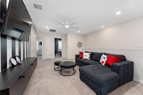 Touwnhouse à vendre à Davenport, Floride: 5 chambres, 212.1 m2 № 2130864 - photo 14
