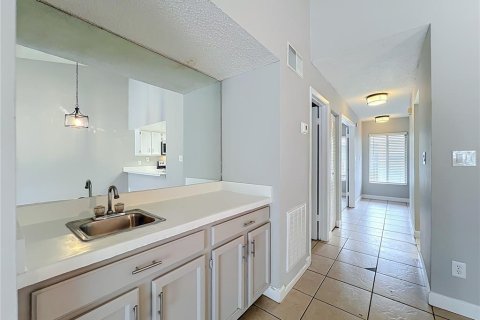 Copropriété à louer à Orlando, Floride: 2 chambres, 91.04 m2 № 2430884 - photo 19