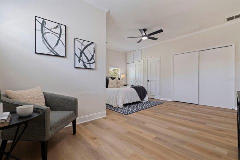House in Dunedin, Florida 4 bedrooms, 191.84 sq.m. № 1851203 - photo 17