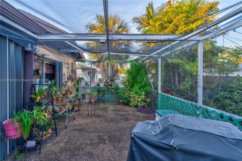 Villa ou maison à vendre à Miami, Floride: 4 chambres, 173.26 m2 № 1975165 - photo 20