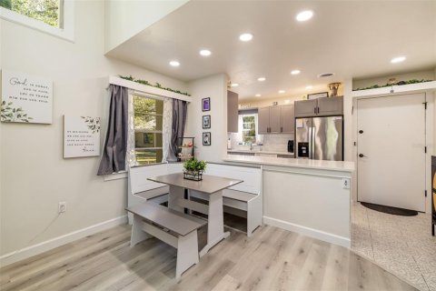 Casa en venta en Sarasota, Florida, 2 dormitorios, 89.74 m2 № 2110885 - foto 7