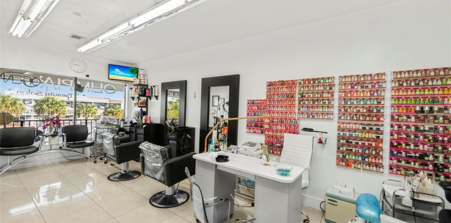Immobilier commercial à Miami, Floride № 1862601