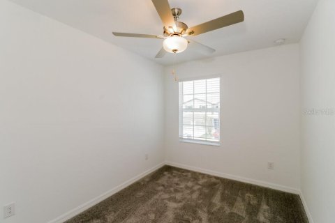 Townhouse in Lutz, Florida 3 bedrooms, 151.8 sq.m. № 2203222 - photo 13