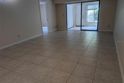 Copropriété à louer à Clearwater, Floride: 2 chambres, 97.55 m2 № 2387448 - photo 3