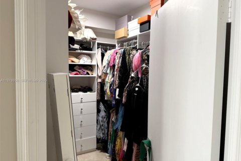 Снять в аренду кондоминиум в Авентура, Флорида 3 спальни, 156.17м2, № 2044573 - фото 13