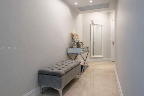 Снять в аренду кондоминиум в Авентура, Флорида 3 спальни, 156.17м2, № 2044573 - фото 19