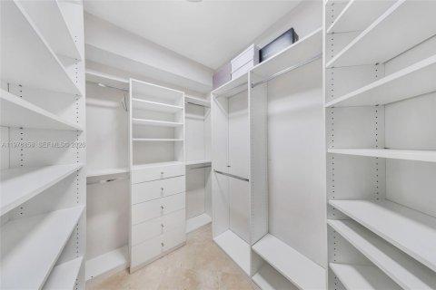 Снять в аренду кондоминиум в Авентура, Флорида 3 спальни, 156.17м2, № 2044573 - фото 20