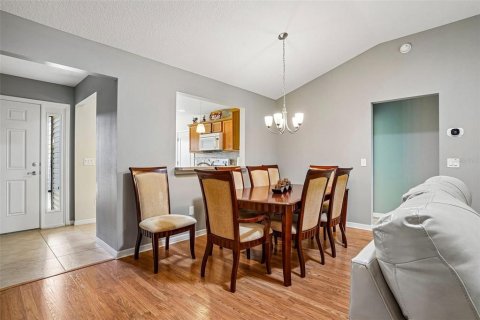 Villa ou maison à vendre à The Villages, Floride: 3 chambres, 146.6 m2 № 2389345 - photo 6