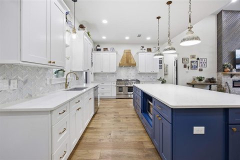 Купить виллу или дом в Белвью, Флорида 3 комнаты, 294.59м2, № 2092134 - фото 15