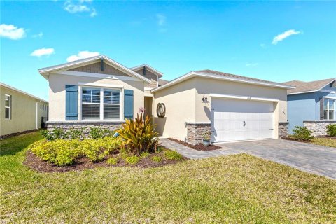 House in New Smyrna Beach, Florida 3 bedrooms, 154.4 sq.m. № 1517084 - photo 1