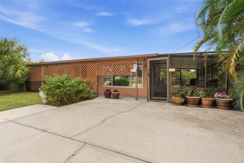 Villa ou maison à vendre à Englewood, Floride: 2 chambres, 100.33 m2 № 2155680 - photo 3