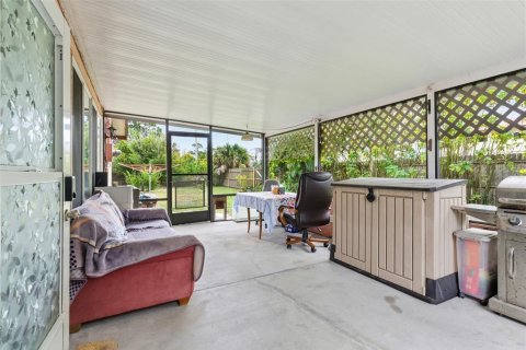 Villa ou maison à vendre à Englewood, Floride: 2 chambres, 100.33 m2 № 2155680 - photo 5