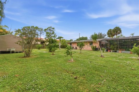 Villa ou maison à vendre à Englewood, Floride: 2 chambres, 100.33 m2 № 2155680 - photo 30