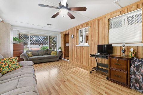 Villa ou maison à vendre à Englewood, Floride: 2 chambres, 100.33 m2 № 2155680 - photo 8