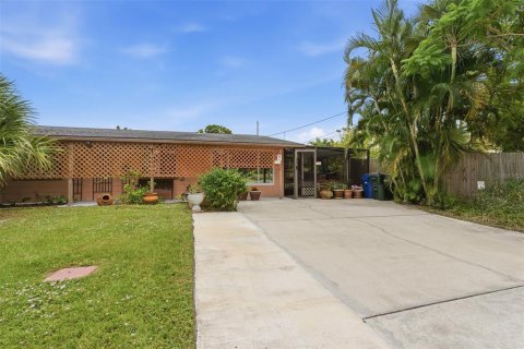 Villa ou maison à Englewood, Floride 2 chambres, 100.33 m2 № 2155680