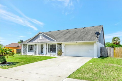 House in Orlando, Florida 4 bedrooms, 214.6 sq.m. № 1762004 - photo 2