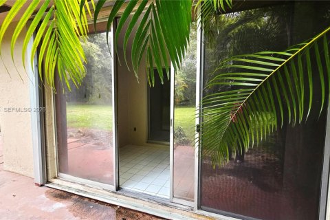 Casa en alquiler en Boynton Beach, Florida, 3 dormitorios, 112.97 m2 № 2060948 - foto 3