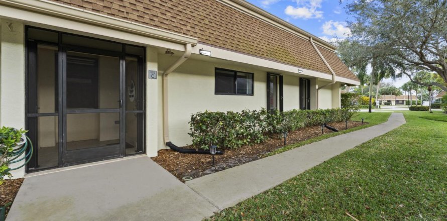 Adosado en Jupiter, Florida 3 dormitorios, 141.21 m2 № 2191037