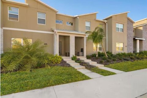 Touwnhouse à louer à Davenport, Floride: 4 chambres, 176.7 m2 № 2287021 - photo 2