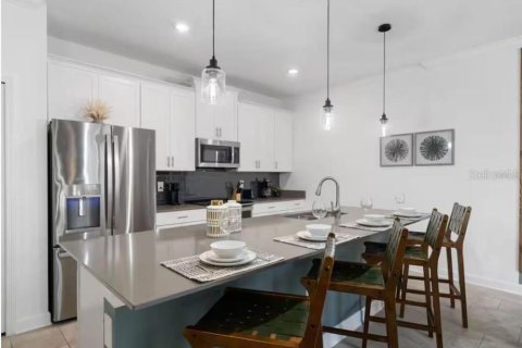 Touwnhouse à louer à Davenport, Floride: 4 chambres, 176.7 m2 № 2287021 - photo 24