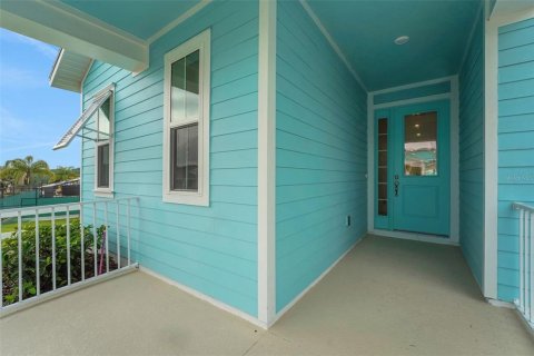 Villa ou maison à vendre à Lady Lake, Floride: 3 chambres, 172.43 m2 № 1869381 - photo 5