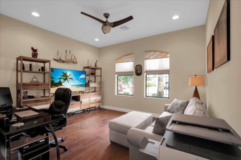House in Bradenton, Florida 3 bedrooms, 246.28 sq.m. № 1718742 - photo 19