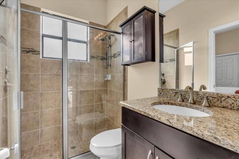 House in Bradenton, Florida 3 bedrooms, 246.28 sq.m. № 1718742 - photo 24