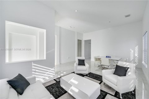 Casa en alquiler en Ave Maria, Florida, 4 dormitorios № 2088626 - foto 3