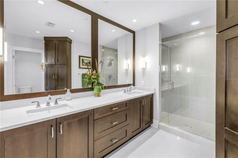 Condominio en venta en Belleair, Florida, 2 dormitorios, 160.16 m2 № 1778990 - foto 20