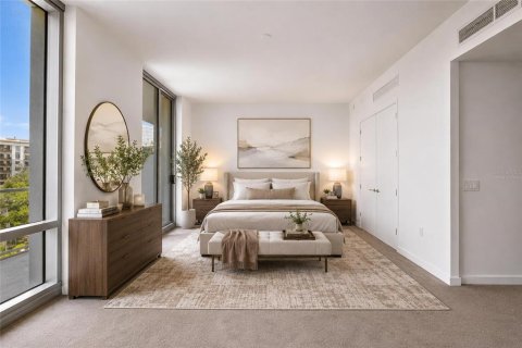 Condo in Saint Petersburg, Florida, 4 bedrooms  № 2238022 - photo 5