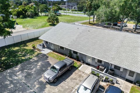 Adosado en venta en Titusville, Florida, 2 dormitorios, 104.24 m2 № 1881176 - foto 28