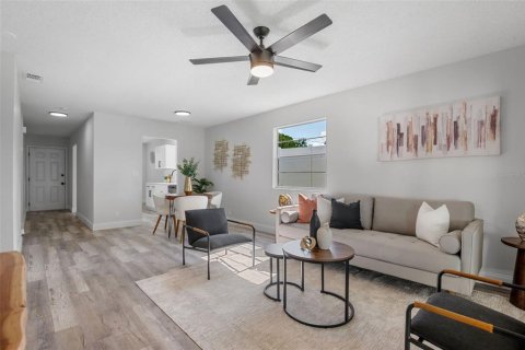 Adosado en venta en Titusville, Florida, 2 dormitorios, 104.24 m2 № 1881176 - foto 8