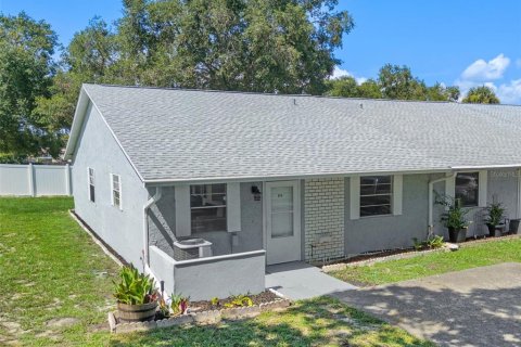 Adosado en venta en Titusville, Florida, 2 dormitorios, 104.24 m2 № 1881176 - foto 2