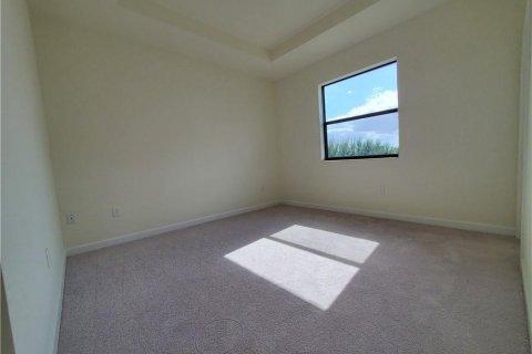Снять в аренду квартиру в Хайалиа, Флорида 3 комнаты, 131.18м2, № 2253792 - фото 11