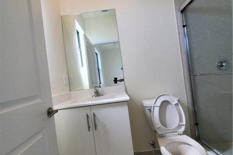 Снять в аренду квартиру в Хайалиа, Флорида 3 комнаты, 131.18м2, № 2253792 - фото 13