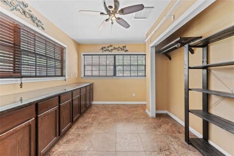 Casa en venta en Tampa, Florida, 3 dormitorios, 187.66 m2 № 1853615 - foto 26