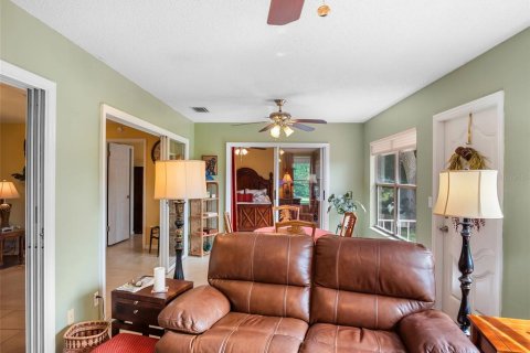 House in Leesburg, Florida 3 bedrooms, 177.72 sq.m. № 1903506 - photo 25