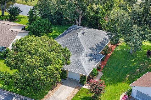 House in Leesburg, Florida 3 bedrooms, 177.72 sq.m. № 1903506 - photo 5