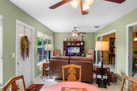 House in Leesburg, Florida 3 bedrooms, 177.72 sq.m. № 1903506 - photo 26