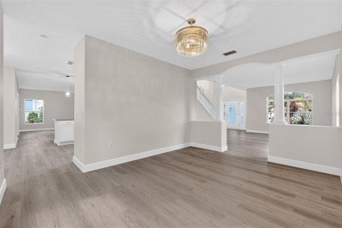 Купить виллу или дом в Киссимми, Флорида 4 комнаты, 259.2м2, № 2106343 - фото 14