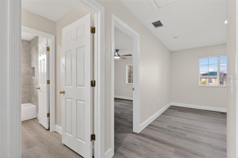 Купить виллу или дом в Киссимми, Флорида 4 комнаты, 259.2м2, № 2106343 - фото 27