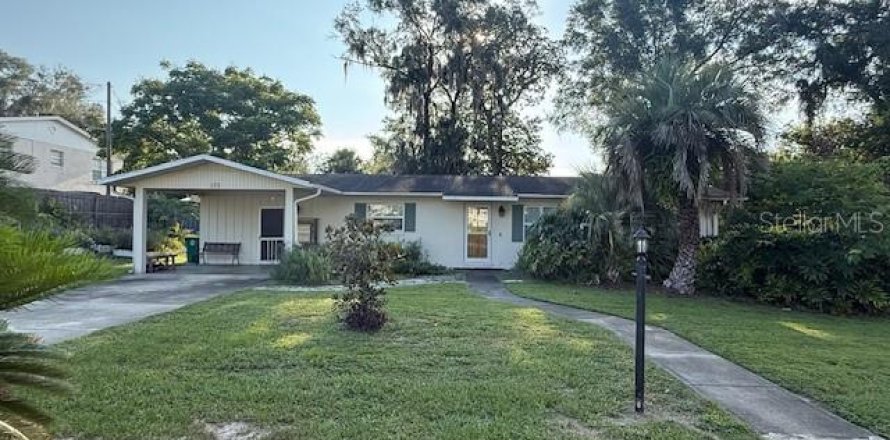 Casa en DeLand, Florida 3 dormitorios, 136.1 m2 № 1910717