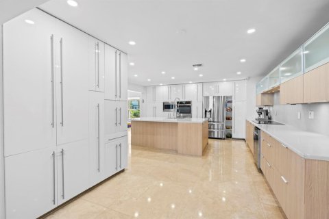 Купить виллу или дом в Холливуд, Флорида 4 комнаты, 371.89м2, № 2088160 - фото 10