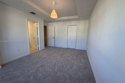 Townhouse in Pembroke Park, Florida 3 bedrooms, 118.54 sq.m. № 1994718 - photo 26